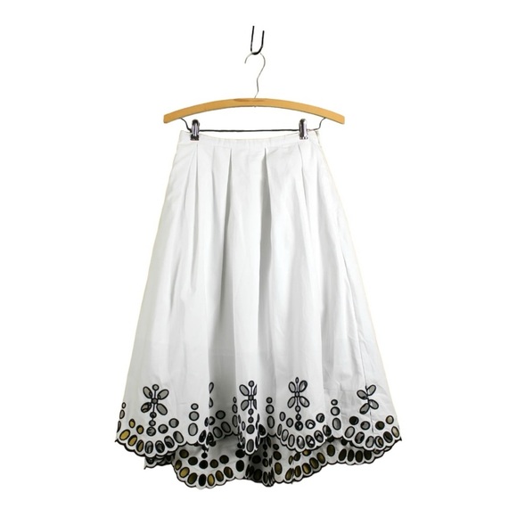 New Anthropologie  "Poplin Eyelet Skirt" by Moulinette Soeurs, Size 0 - Picture 6 of 6